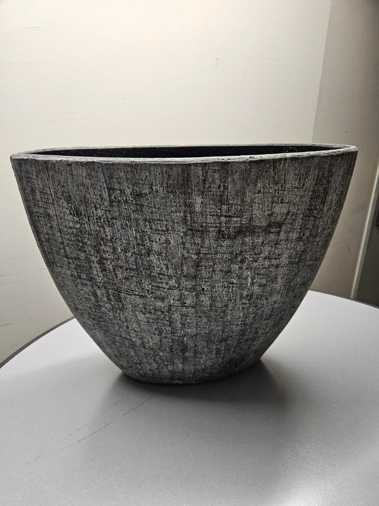 Ovale stenen bloempot - 33 cm hoog, 43 cm breed, Ophalen, Steen, Gebruikt, Minder dan 60 cm