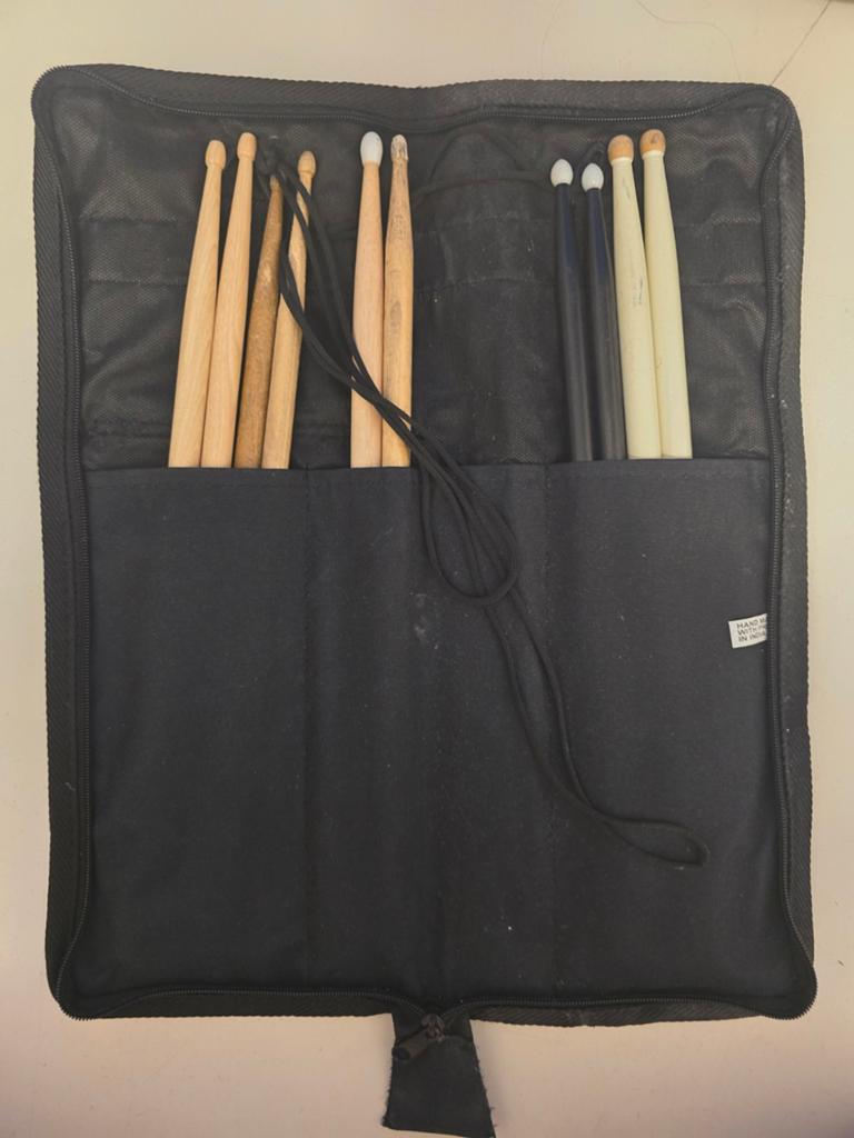 10 drumsticks, Muziek en Instrumenten, Drumstellen en Slagwerk, Ophalen of Verzenden, Gebruikt, Overige merken