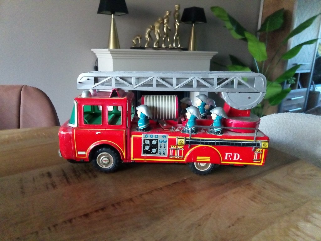 Speelgoed, Ophalen