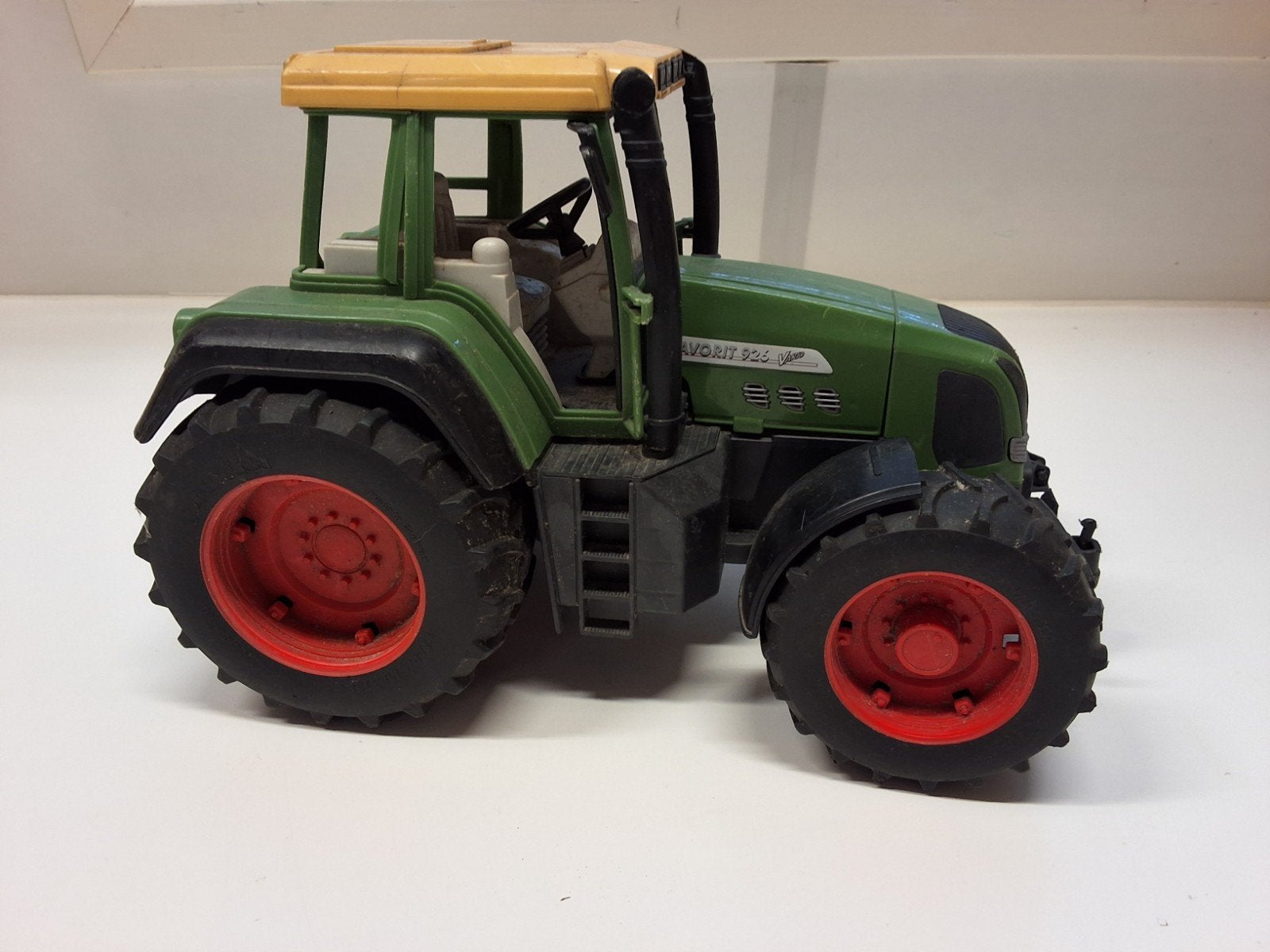 BRUDER Fendt Favorit 926 Vario Speelgoed Tractor, Ophalen of Verzenden, Gebruikt