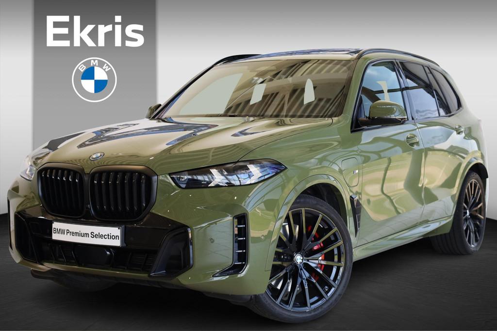 BMW X5 xDrive50e | M Sportpakket Pro | Panorama Dak | Bowers, Stof, Gebruikt, 2395 kg, Met garantie (alle)