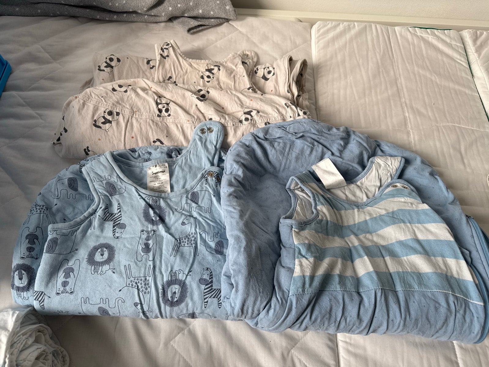 3 Slaapzakken 110cm: Blauw (3.0 TOG) & Panda (2.0 TOG), Ophalen, Gebruikt, Blauw, Slaapzak