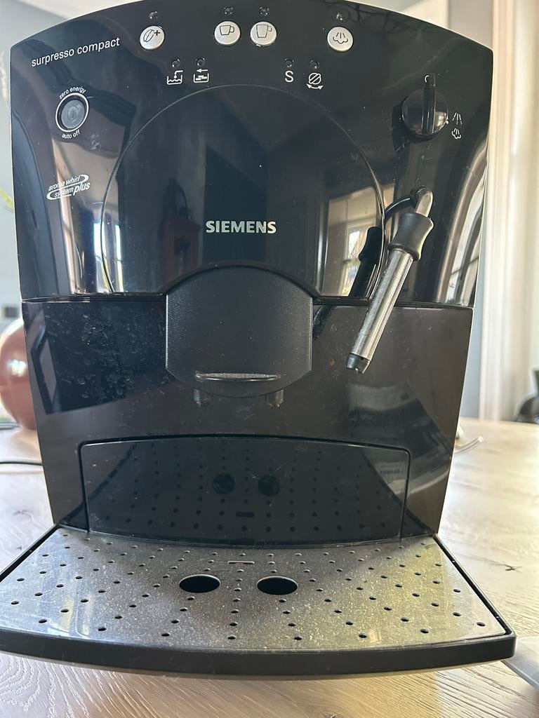 Siemens Surpresso Compact Espresso Apparaat, Ophalen, Afneembaar waterreservoir, Gebruikt, Espresso apparaat