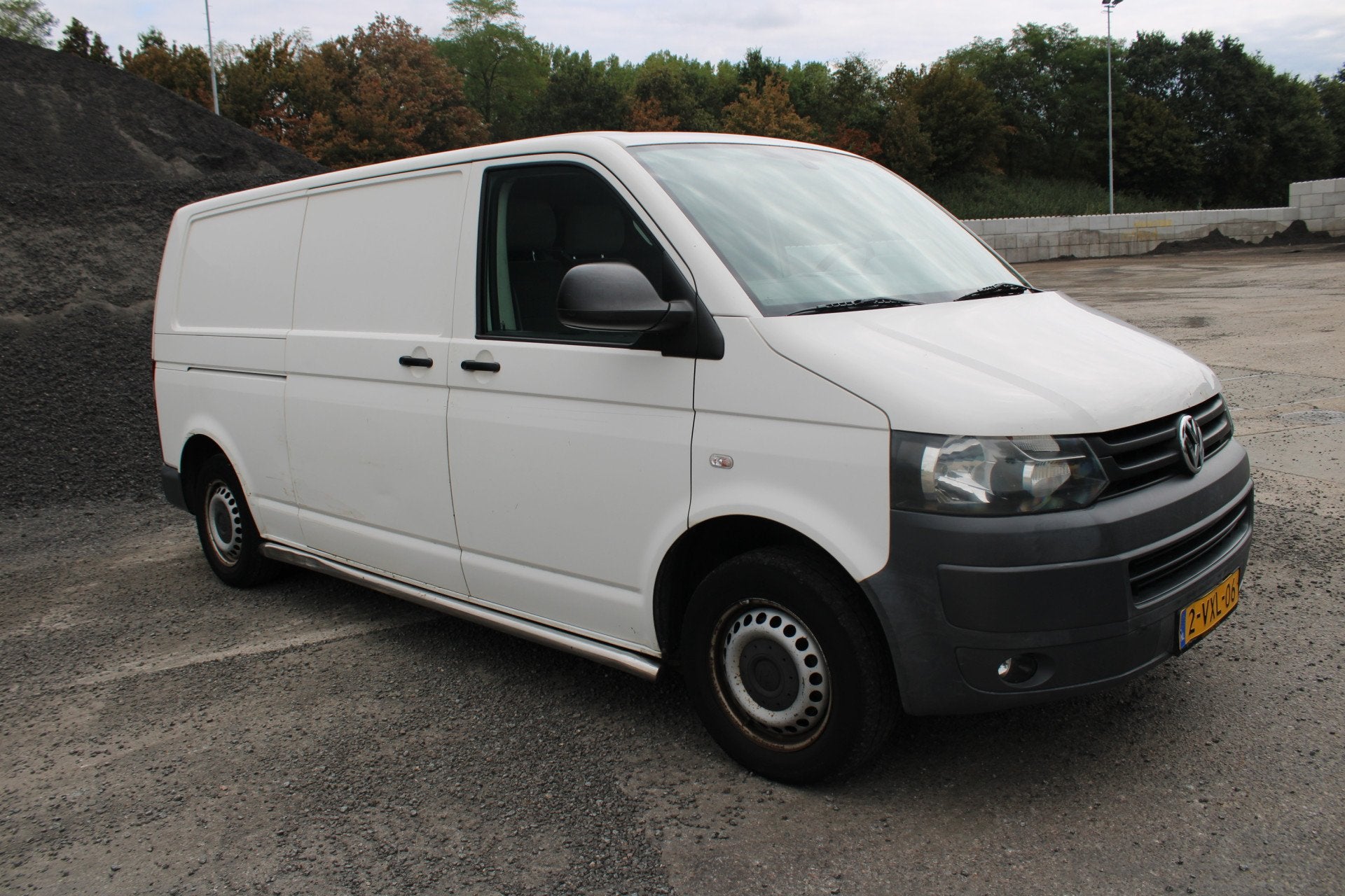 Volkswagen Transporter 2.0 TDI L2H1 (bj 2012), Auto's, Euro 5, Stof, Gebruikt, Zwart