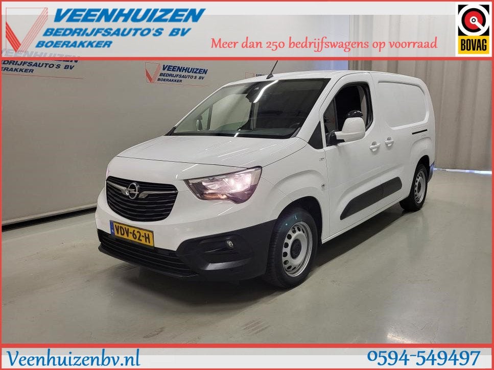 Opel Combo 1.5D 130pk L2/H1 Automaat Euro 6! (bj 2020), Auto's, Bestelauto's, Gebruikt, 4 cilinders, Origineel Nederlands, Bedrijf