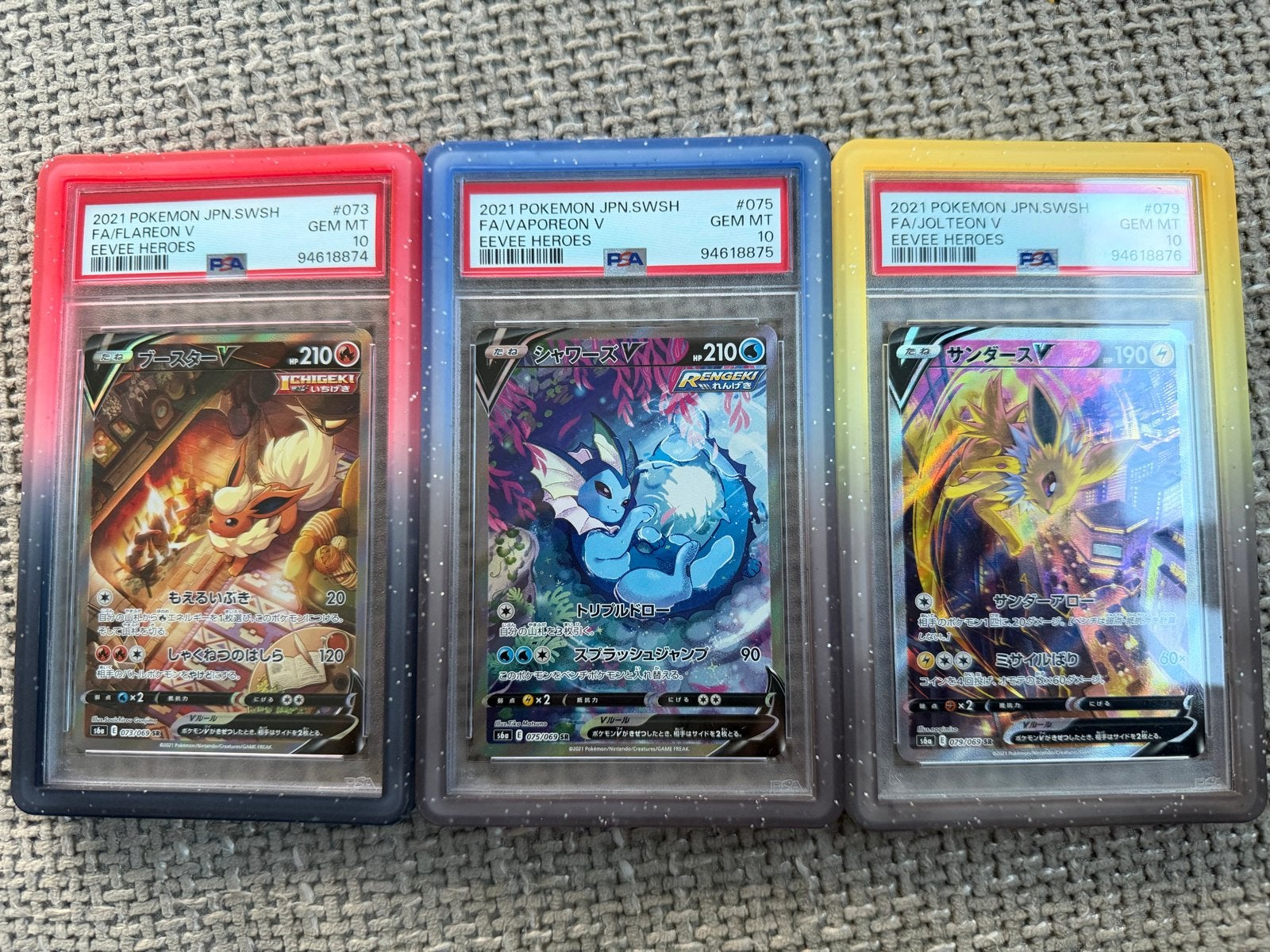 PSA 10 Eevee Heroes Vaporeon, Flareon, Jolteon V set, Ophalen of Verzenden, Nieuw, Meerdere kaarten
