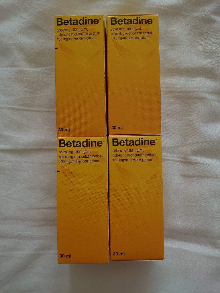 Betadine 4 verpakkingen, Sport en Fitness, Verzenden, Nieuw, Overige typen