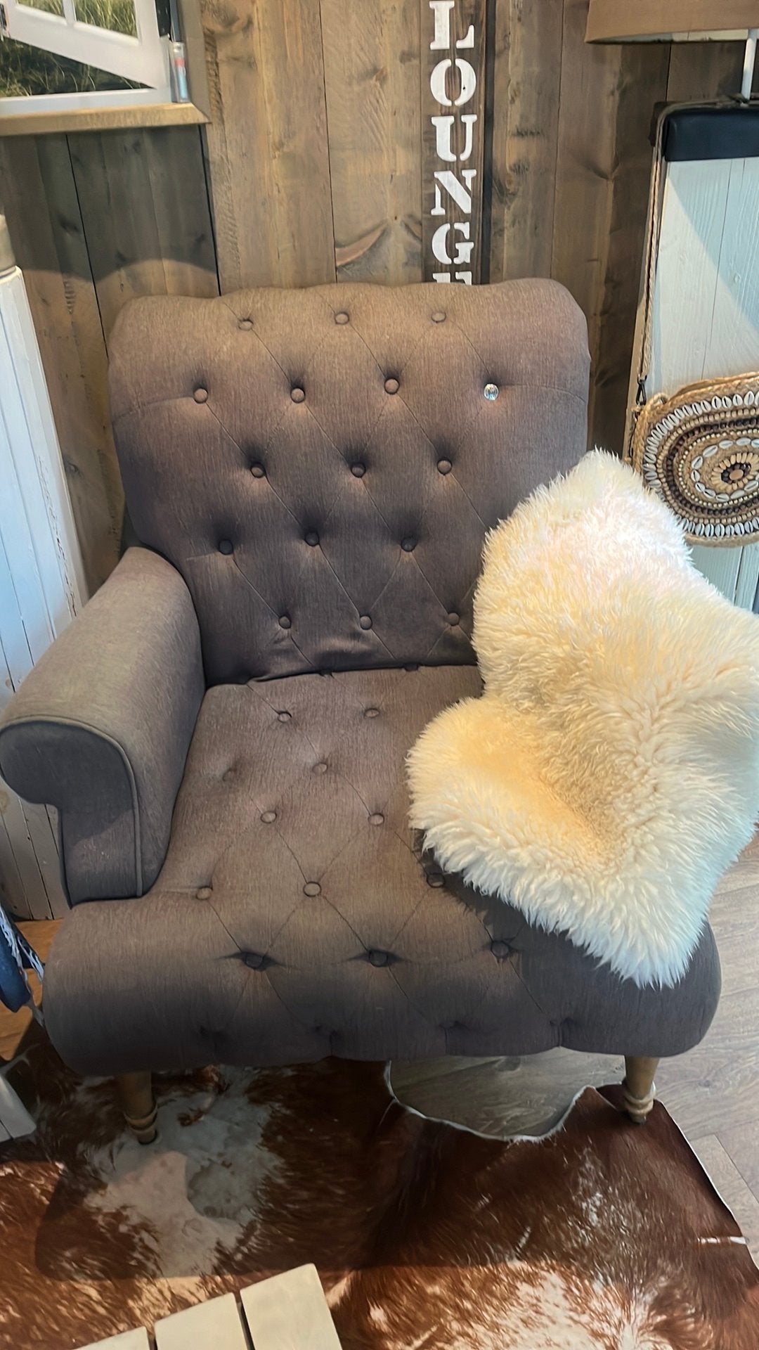Rivièra Maison Stoel/ Fauteuil taupe kleur, Ophalen, Zo goed als nieuw, 75 tot 100 cm, 50 tot 75 cm