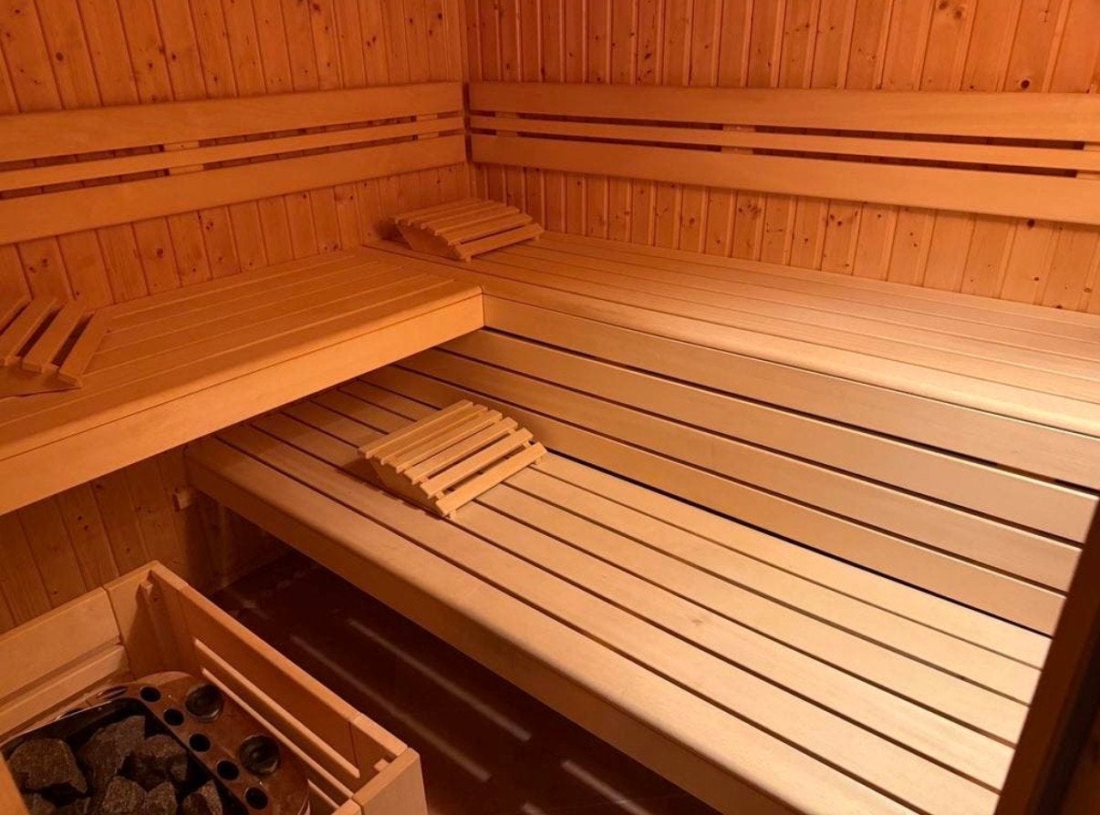 Complete Finse sauna met stoomfunctie - Z.g.a.n., Sport en Fitness, Sauna, Ophalen of Verzenden, Zo goed als nieuw, Fins of Traditioneel