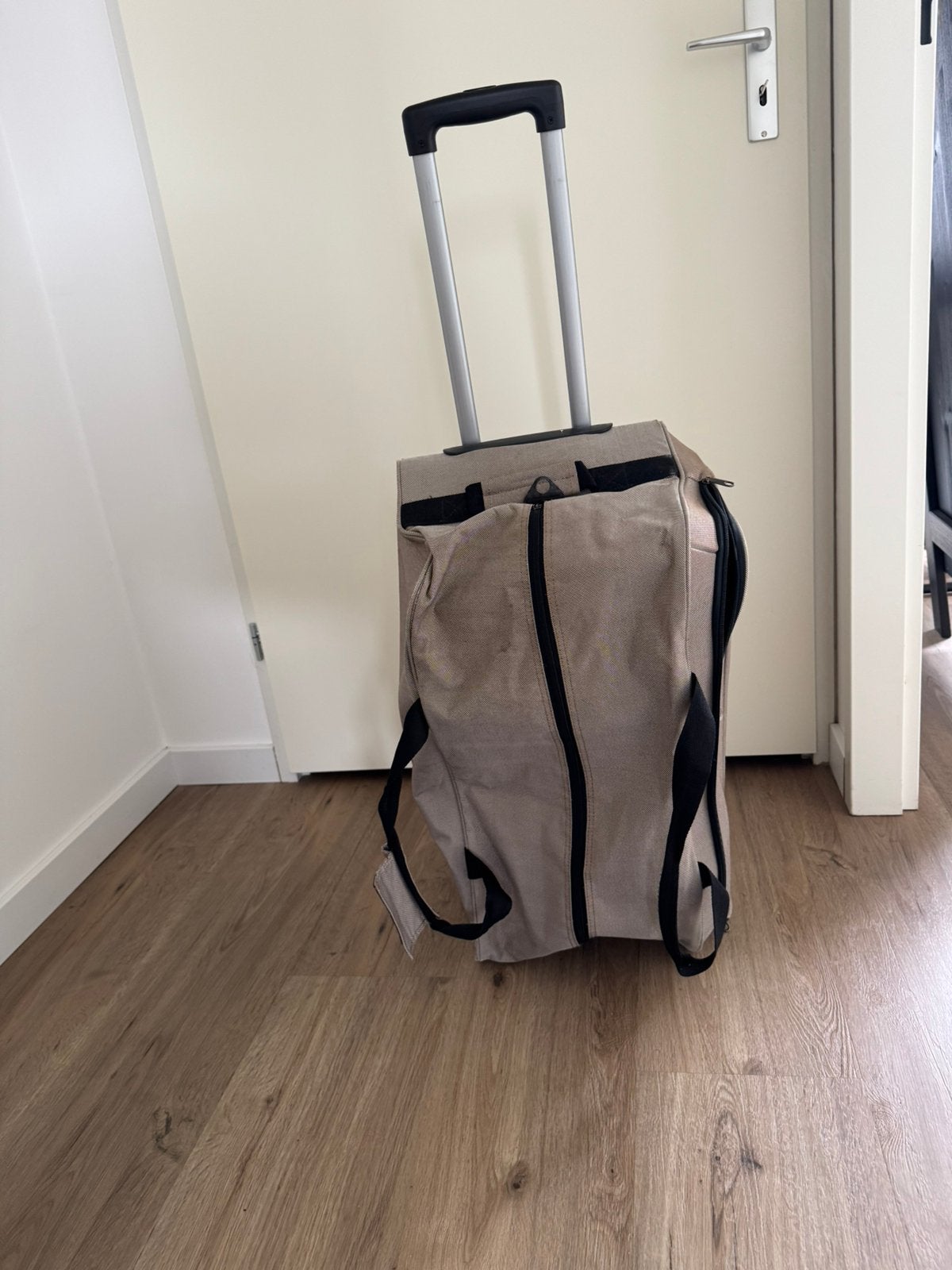 Trolley travelbag Koffer Gratis, Ophalen, Gebruikt, Bruin, 30 cm of meer