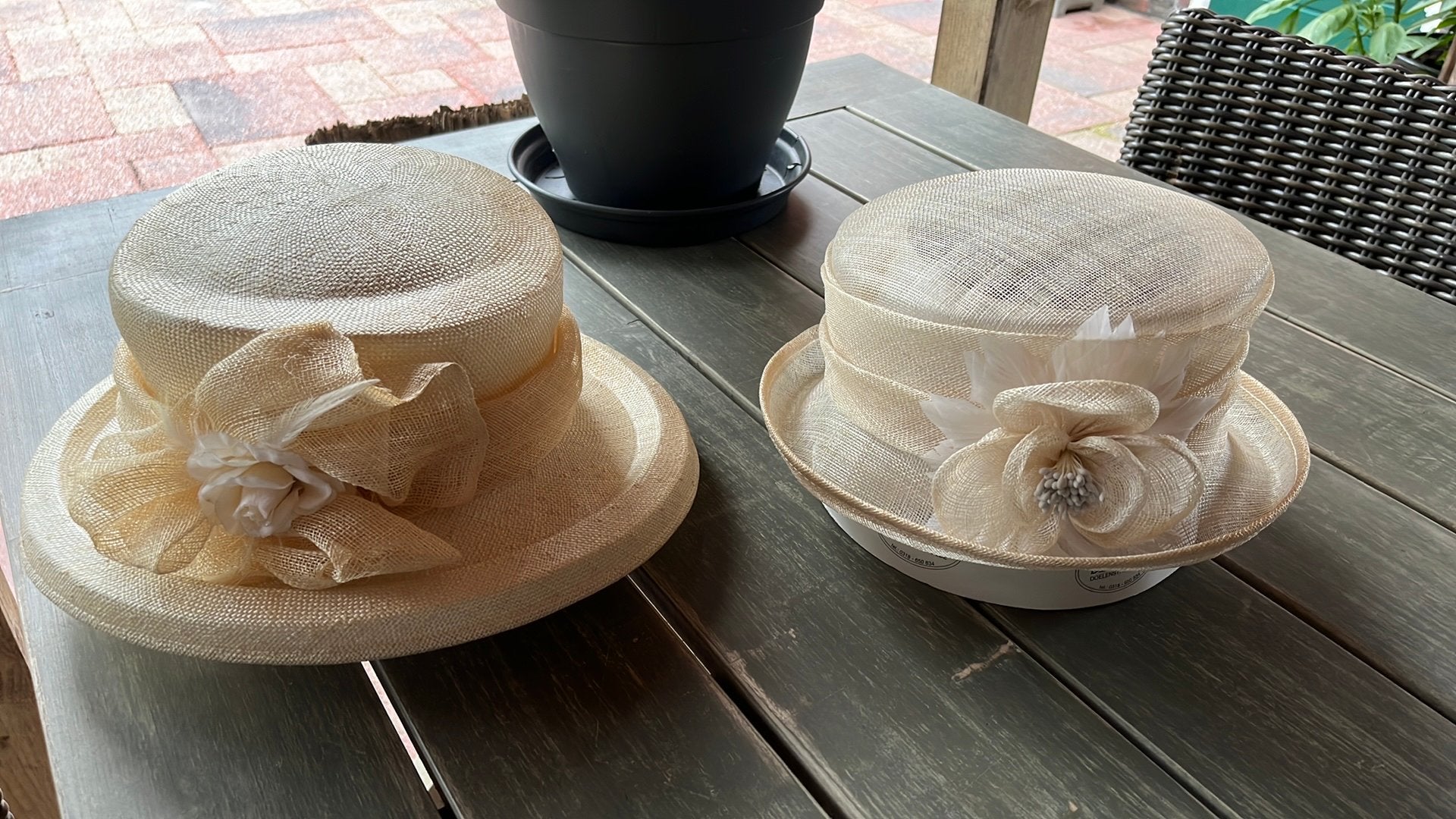 2 stuks Zomerhoeden, Kleding | Dames, Hoeden en Petten, Ophalen of Verzenden, Zo goed als nieuw, One size fits all