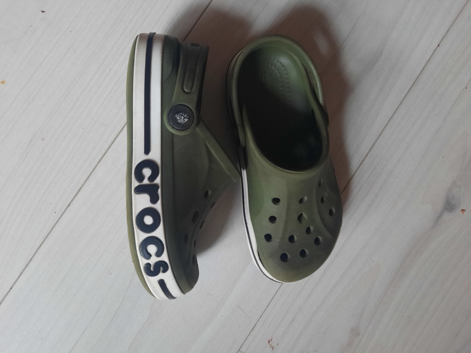 Comfortabele Crocs - Groen C11 28/29, Slippers, Ophalen of Verzenden, Crocs, Gedragen