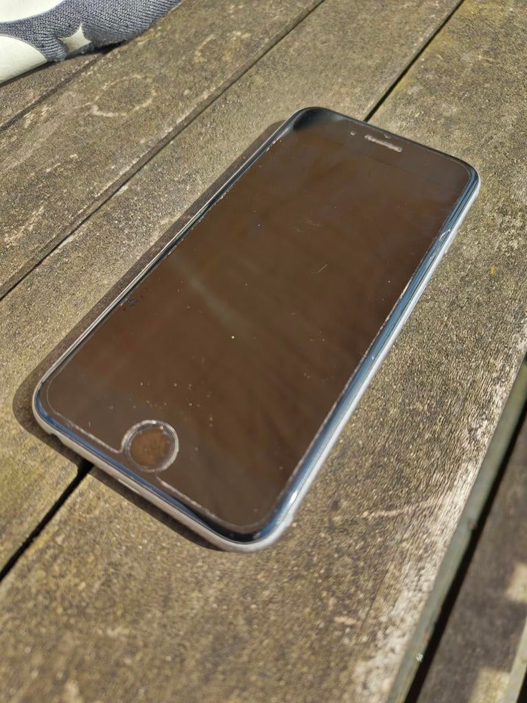 iPhone 5s Silver 16GB – Werkt Goed – Met Gebruikerssporen, Telecommunicatie, Mobiele telefoons | Hoesjes en Frontjes | Apple iPhone