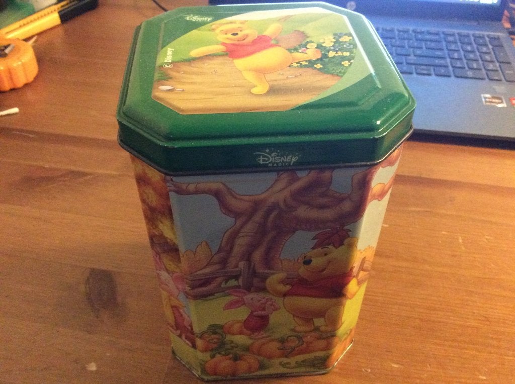 Disney Winnie the Pooh voorraadblik. 17 cm hoog, Verzamelen, Blikken, Ophalen of Verzenden, Overige