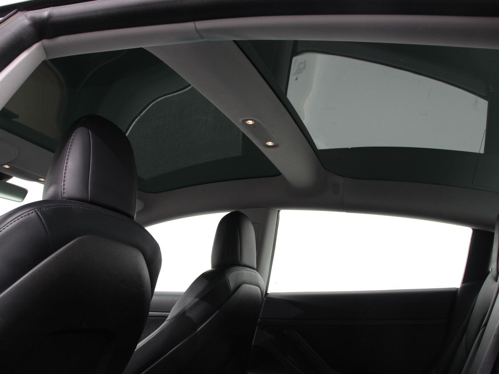 Tesla Model 3 Standard RWD Plus 60 kWh SOH 86% Panorama dak, Auto's, Automaat, Dealer onderhouden, Gebruikt, Zwart