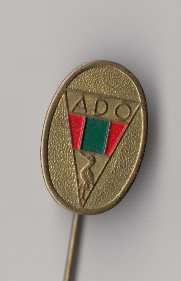 Voetbal Ado Den Haag ovaal speldje, Gebruikt, Niet vindbaar, Niet vindbaar, Speldje of Pin