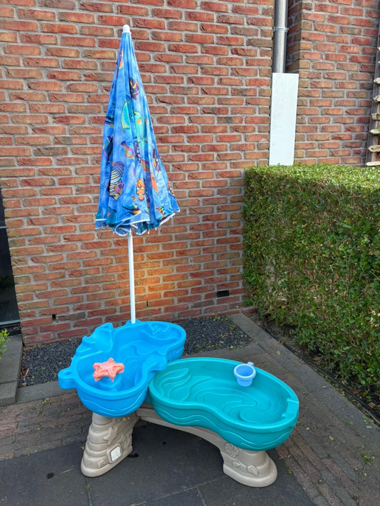 Step2 Watertafel Spill and Splash, Ophalen, Gebruikt