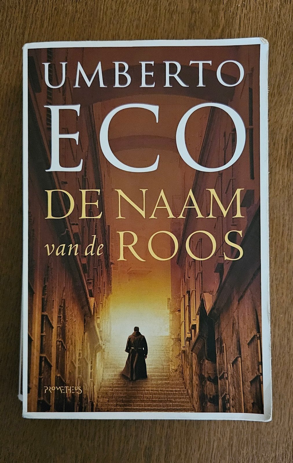 Tweedehands boek - De naam van de roos - Umberto Eco, Ophalen of Verzenden, Gelezen, Umberto Eco