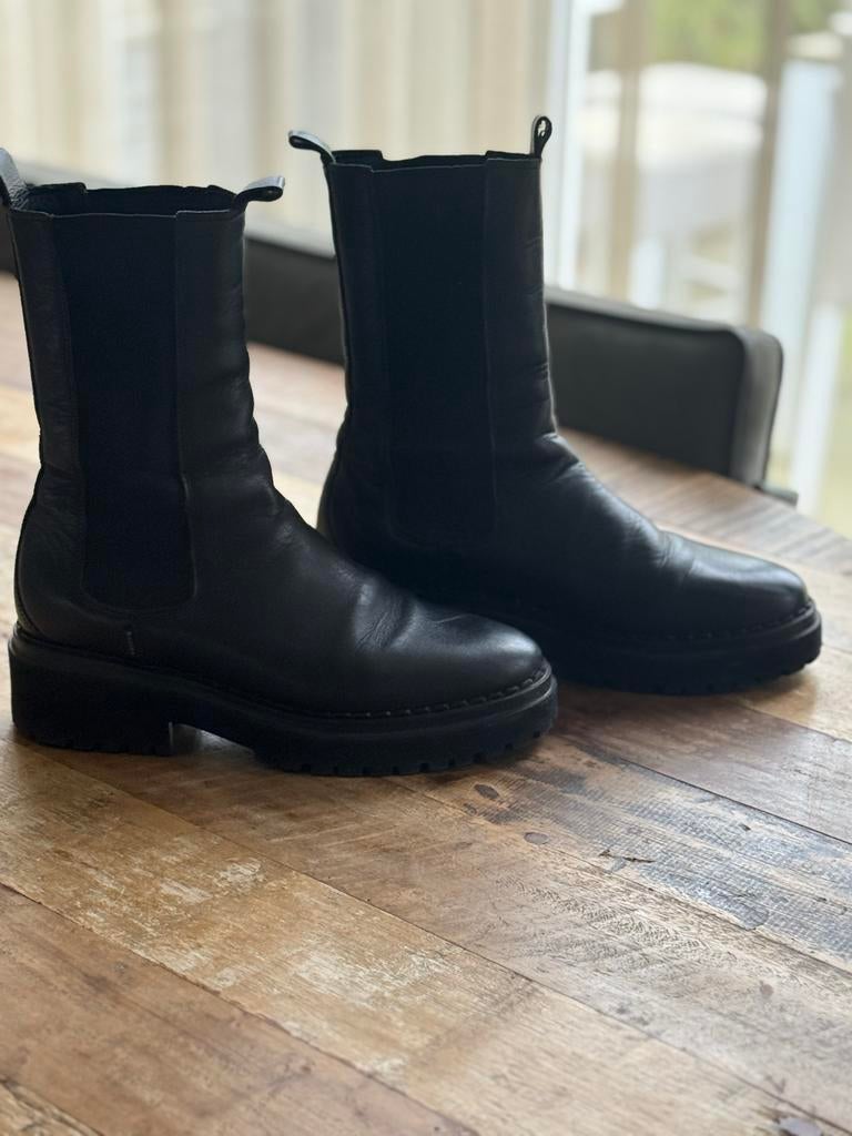 Nubikk Chelsea laarzen, zwart, maat 41, Kleding | Dames, Schoenen, Ophalen of Verzenden, Zo goed als nieuw, Zwart, Lage of Enkellaarzen