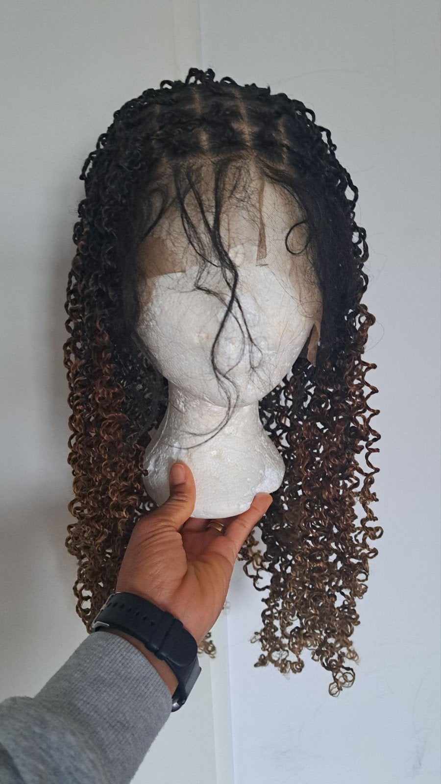 Twist Pruik 14 inch - Ombre Bruin Krullend Haar, Verzenden, Nieuw, Pruik of Haarverlenging