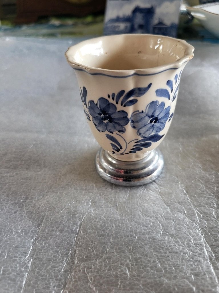 Delfts Blauw vaasje met bloemmotief, Ophalen
