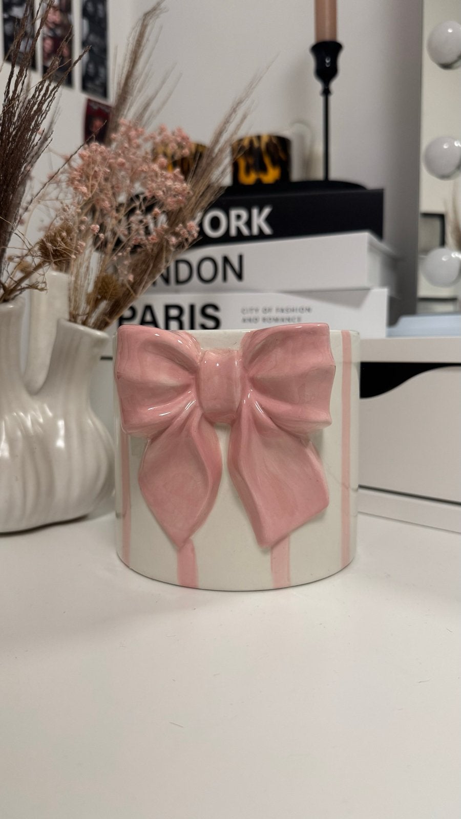 Roze coquette plantenpot met strik – gestreept, Steen, Rond, Nieuw, Ophalen of Verzenden
