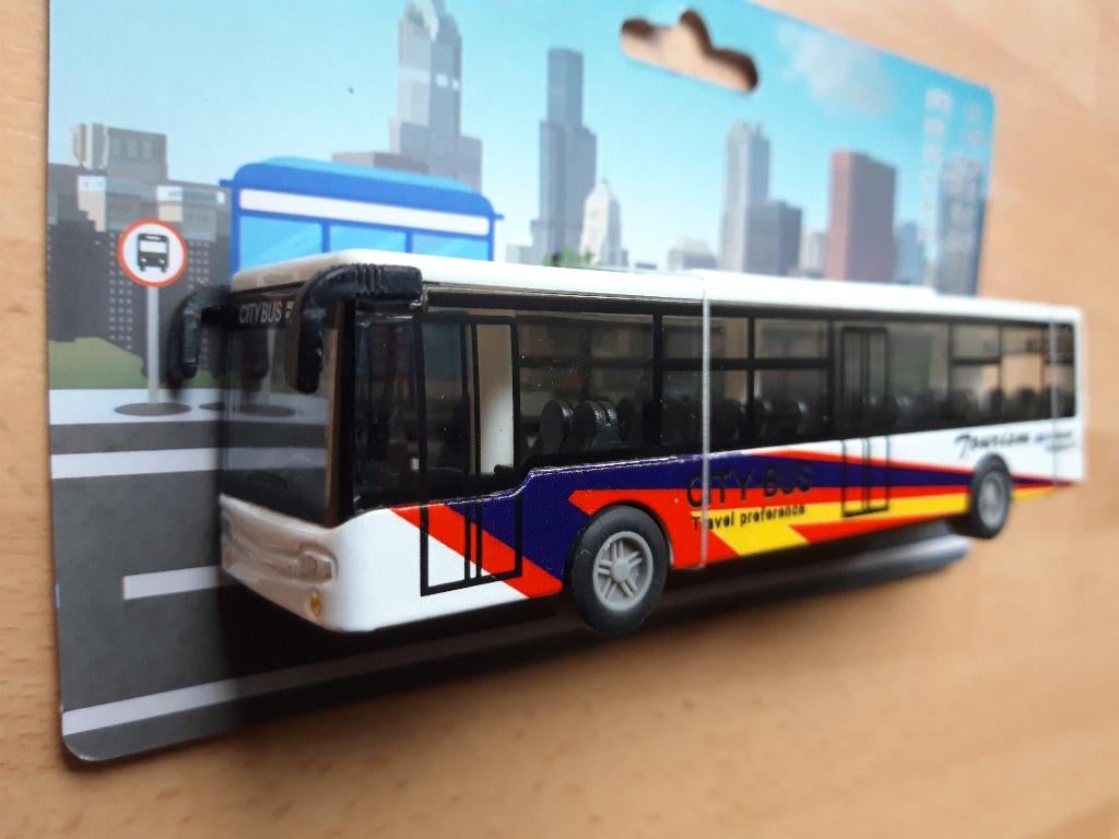 City Bus wit – H0 van metaal, Hobby en Vrije tijd, Modelauto's | 1:87, Ophalen of Verzenden, Zo goed als nieuw, Bus of Vrachtwagen