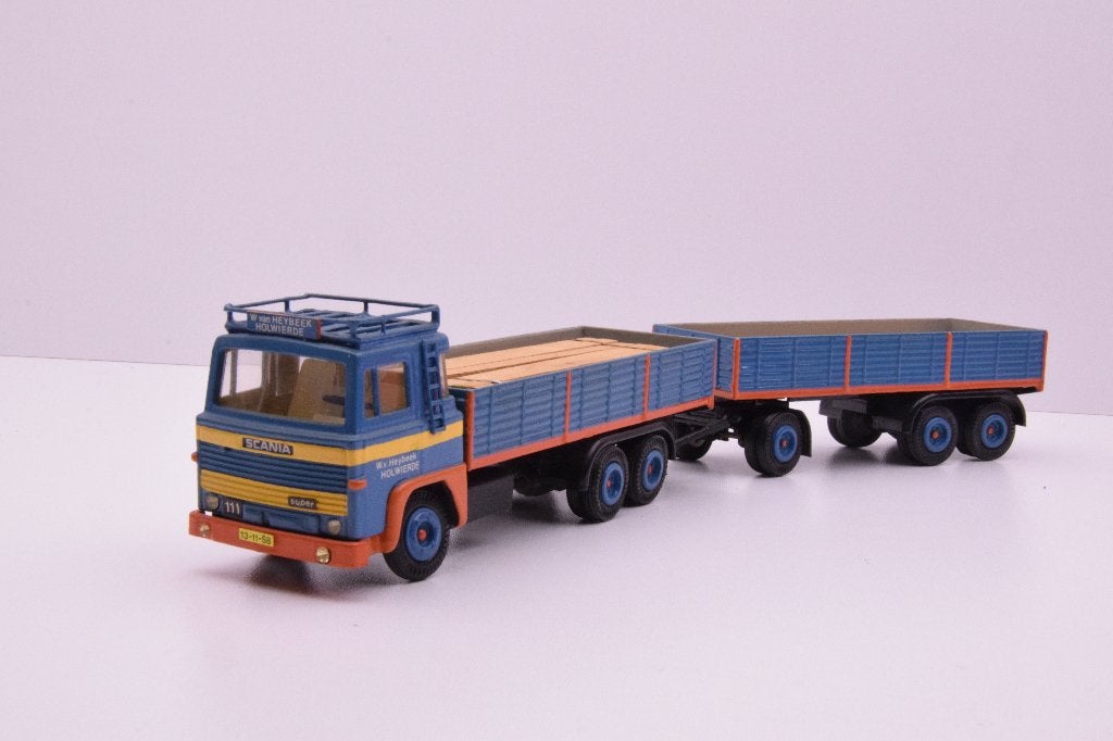 Scania 111 Super  '' W van Heybeek Holwierde '' Tekno code 3, Hobby en Vrije tijd, Modelauto's | 1:50, Ophalen of Verzenden, Gebruikt