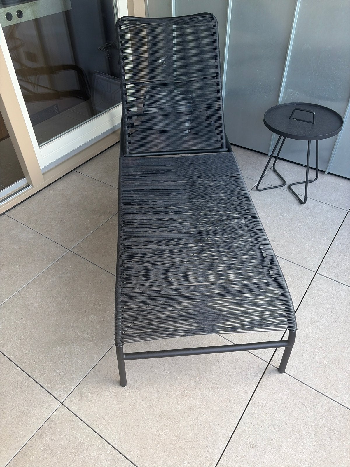 Vincent Sheppard-Loop: Verstelbare Zwarte Ligstoel als nieuw, Tuin en Terras, Ligbedden, Ophalen, Zo goed als nieuw, Metaal, Verstelbaar
