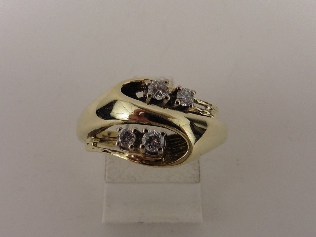 Gouden damesring met briljant                             G5, Sieraden, Tassen en Uiterlijk, Ringen, Gebruikt, ., Ophalen of Verzenden