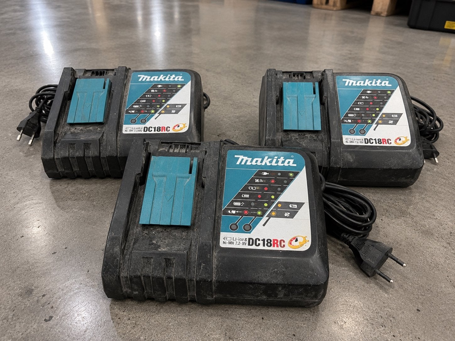 3x Makita DC18RC 18V LXT Snellader – origineel, Ophalen of Verzenden, Zo goed als nieuw