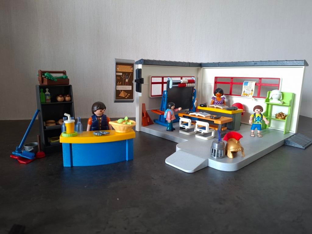 Playmobil Geschiedenis klaslokaal (9455) & Conciërge (9457), Kinderen en Baby's, Speelgoed | Playmobil, Ophalen