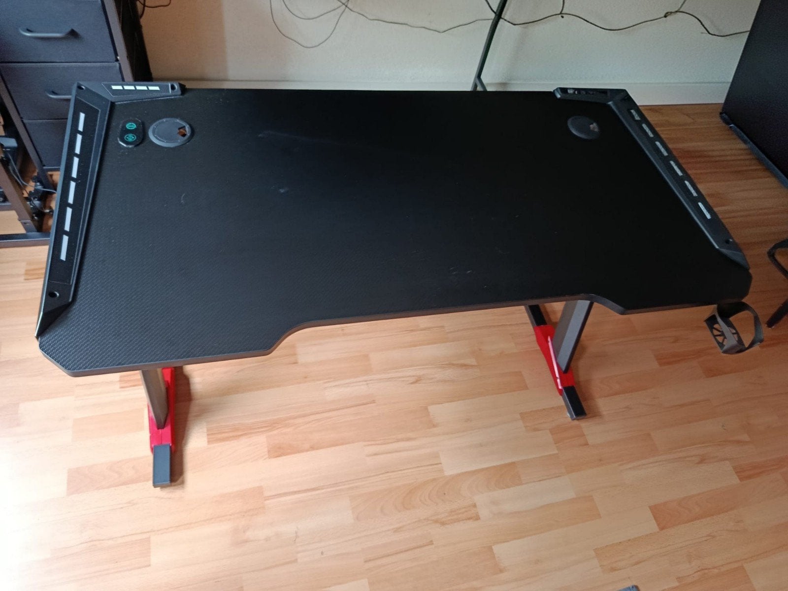 Gaming Bureau met LED-verlichting, Ophalen, Zwart, Metaal, Kabelgoot