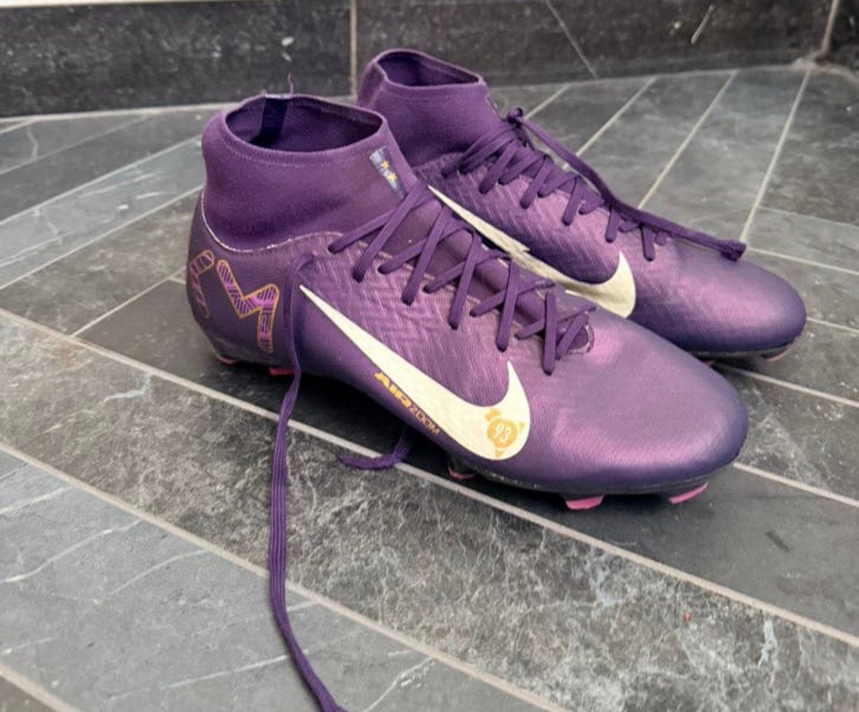 Voetbalschoenen Nike Mercurial mt 42, Schoenen, Zo goed als nieuw, Maat M, Ophalen of Verzenden