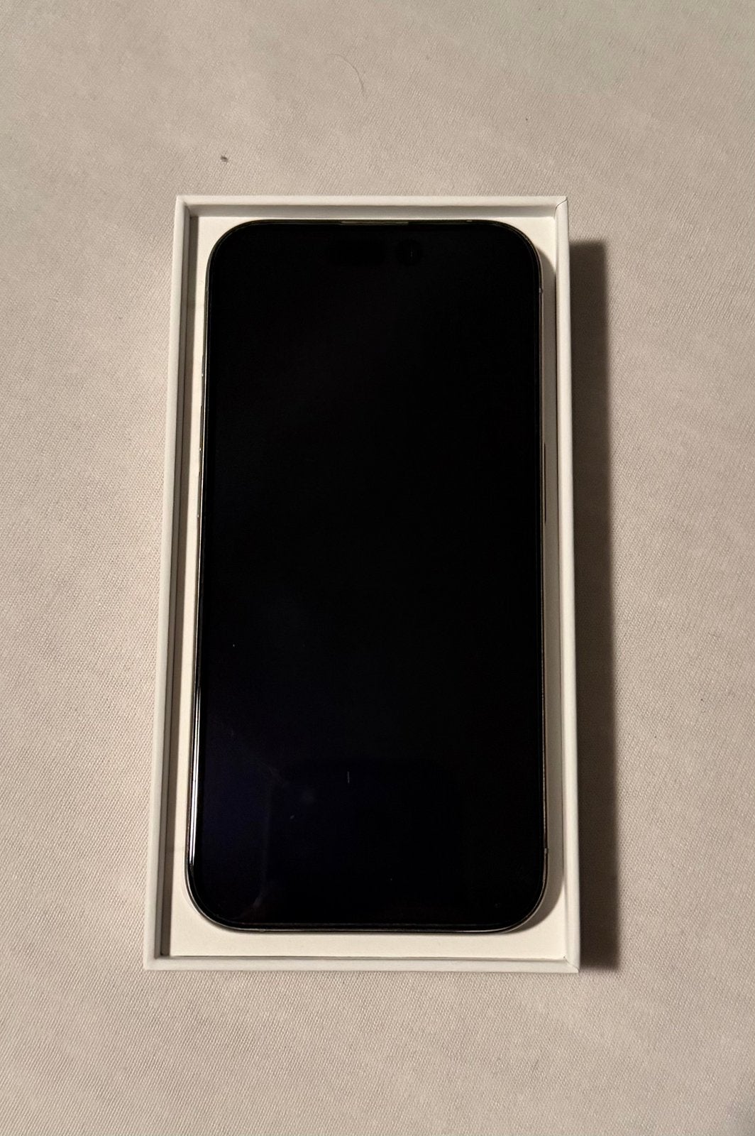 Foto 10 van iPhone 15 Pro 256GB – 90% batterij – zeer nette staat