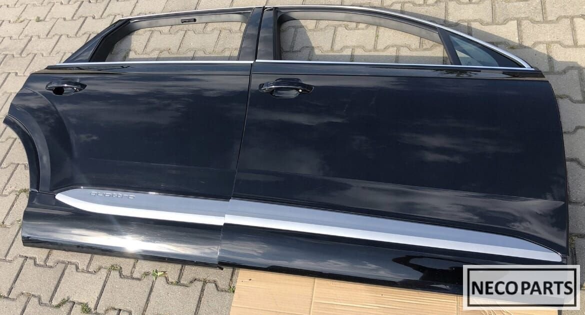 AUDI Q7 4M PORTIER DEUR PORTIEREN DEUREN OP AANVRAAG!!!, Gebruikt, -, Achter, -