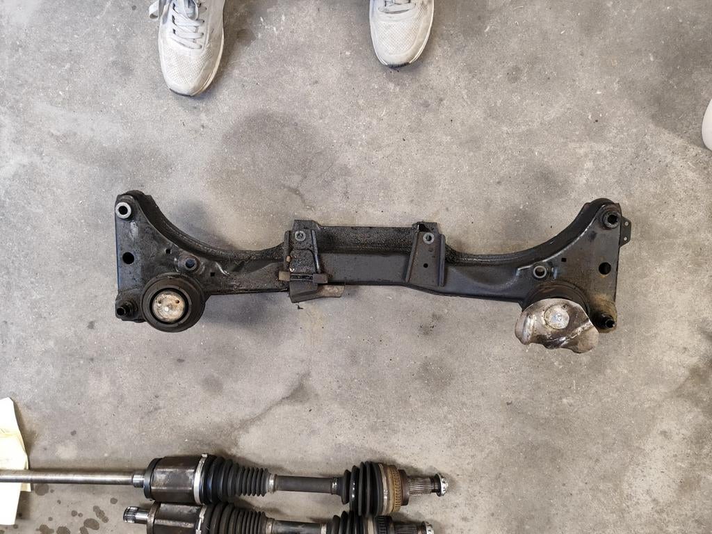Vooras subframe motorsteunen BMW E46 320i M54, Ophalen, BMW