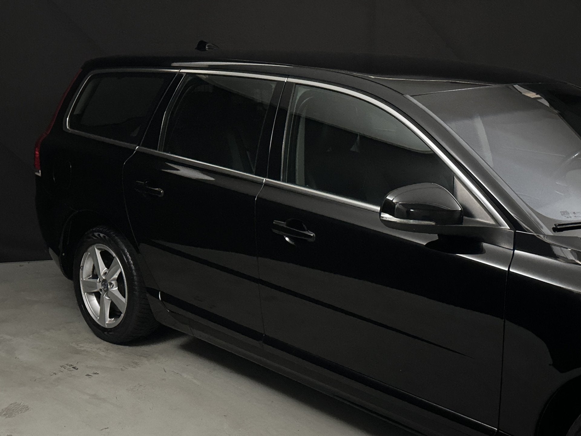 Foto 7 van Volvo V70 2.0 T5 Kinetic *Automaat*AC*CC*Full Leather*