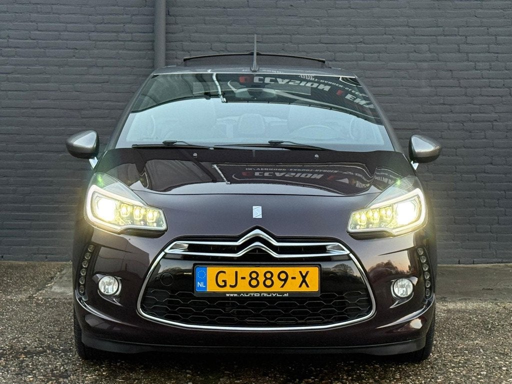 Citroen DS DS3 Cabrio 1.2 PureTech So Chic NAVI | CAMERA | P, Auto's, Voorwielaandrijving, Euro 6, Cabriolet, 82 pk