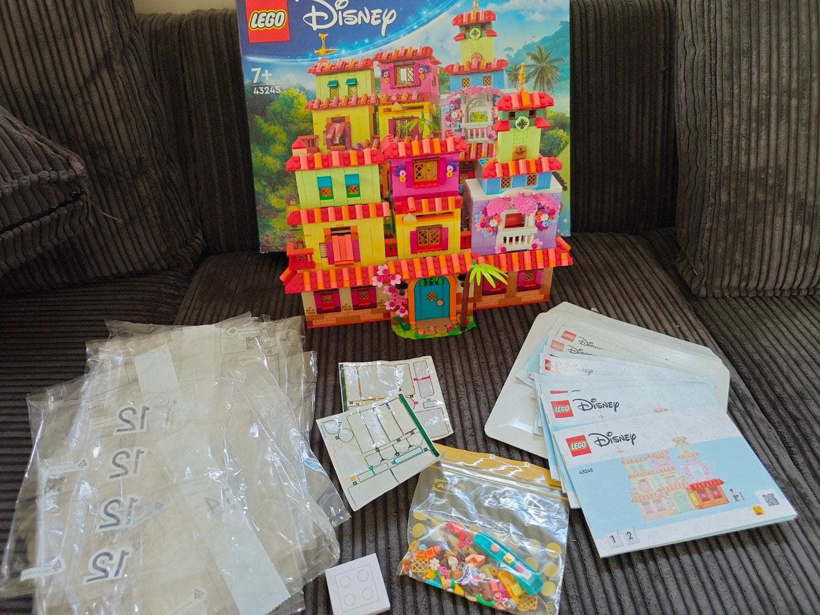LEGO Disney Encanto Het Madrigal Huis 43245, Ophalen of Verzenden, Zo goed als nieuw, Overige merken