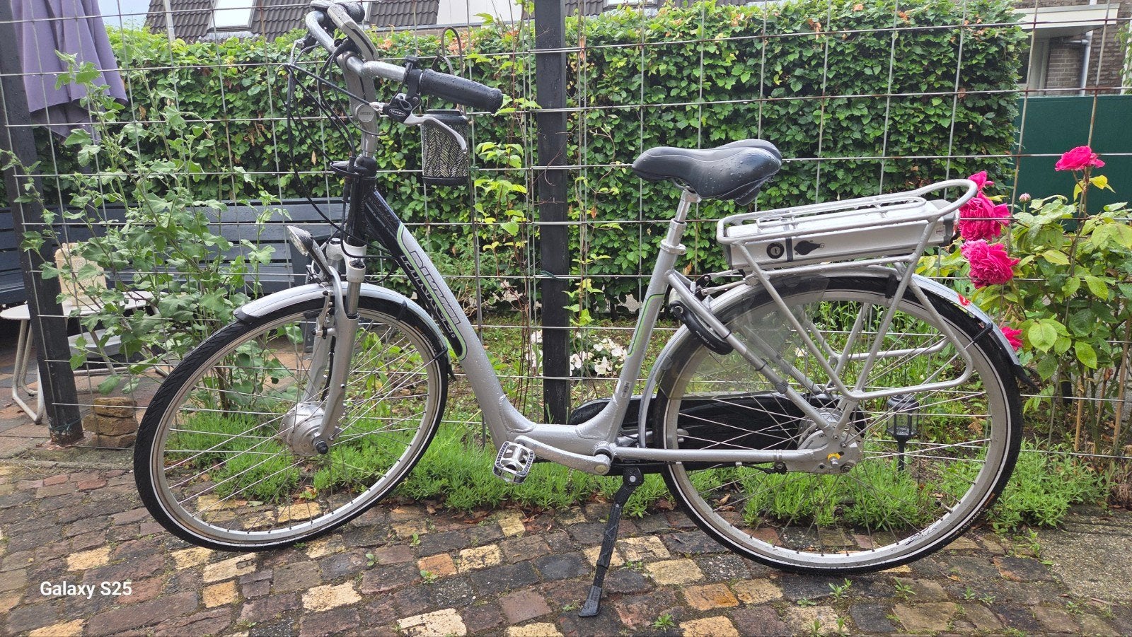 Bikkel E-bike (defect), Gebruikt, 47 tot 51 cm, 30 tot 50 km per accu, Ophalen