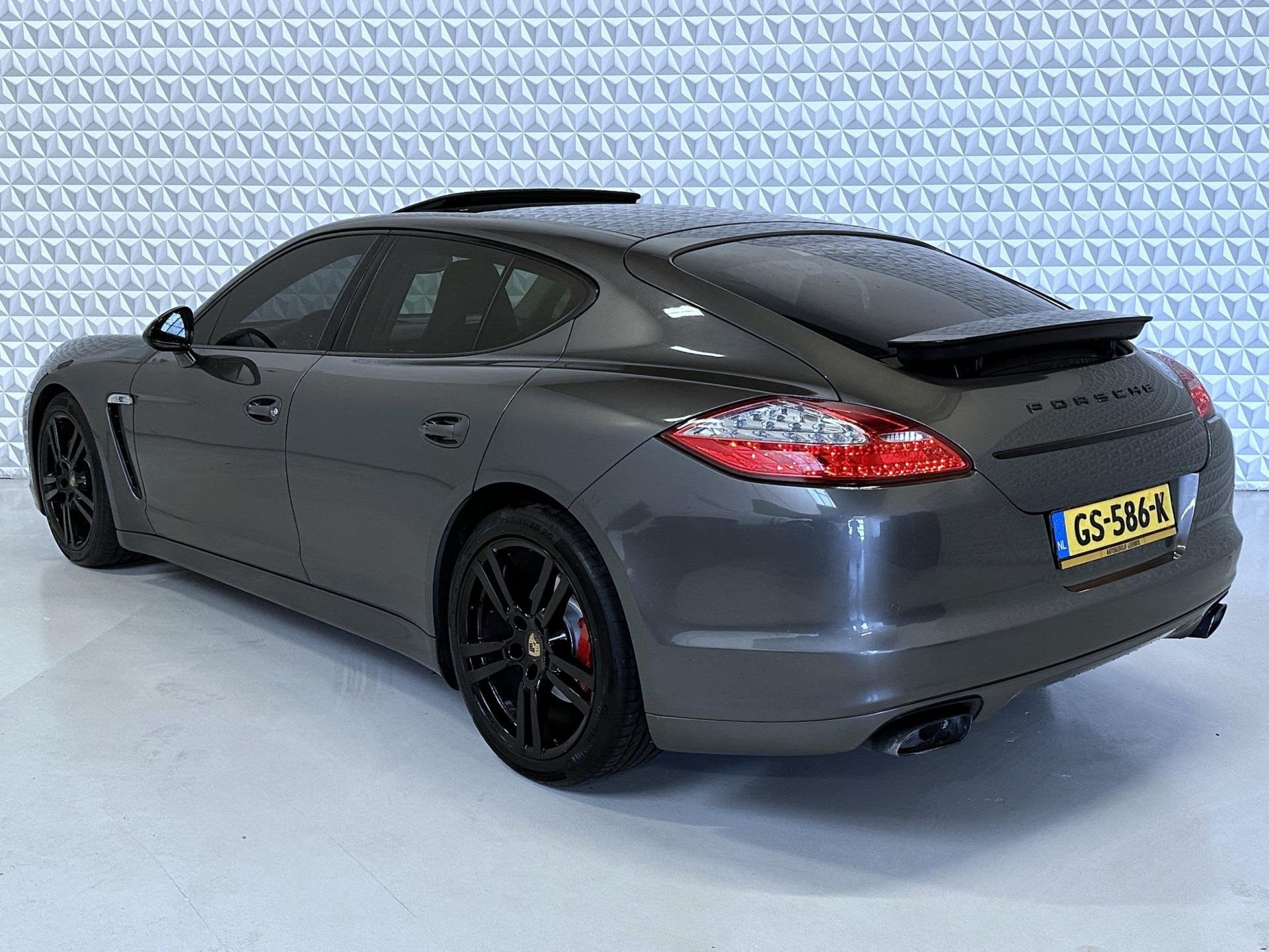 Porsche Panamera 3.0 Diesel Schuifdak 268.000km (2012), Auto's, Automaat, Euro 5, Achterwielaandrijving, Gebruikt