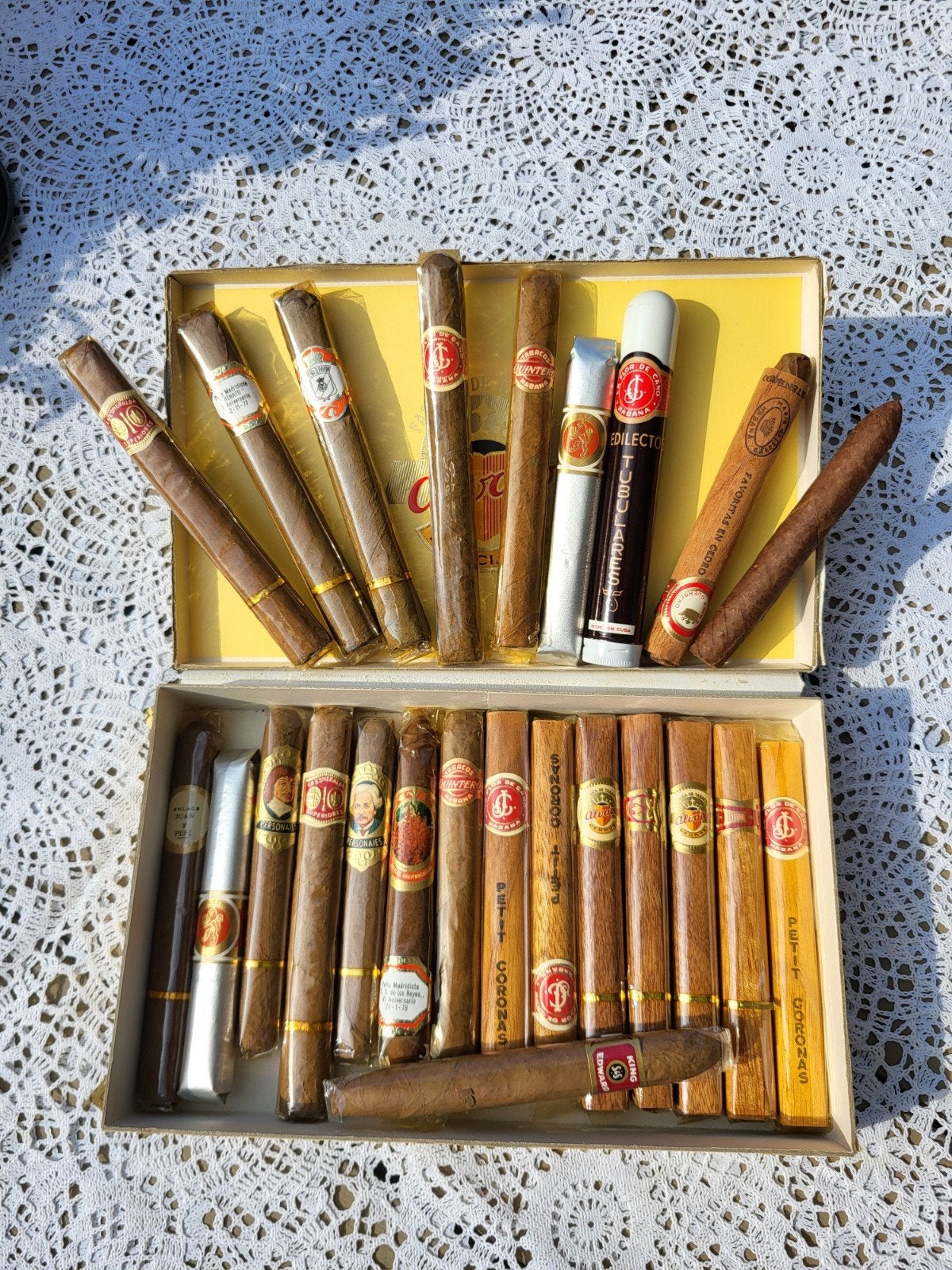 24 Vintage Sigaren uit de jaren '70 - Collectors Item, Verzamelen, Rookartikelen, Aanstekers en Luciferdoosjes, Ophalen of Verzenden