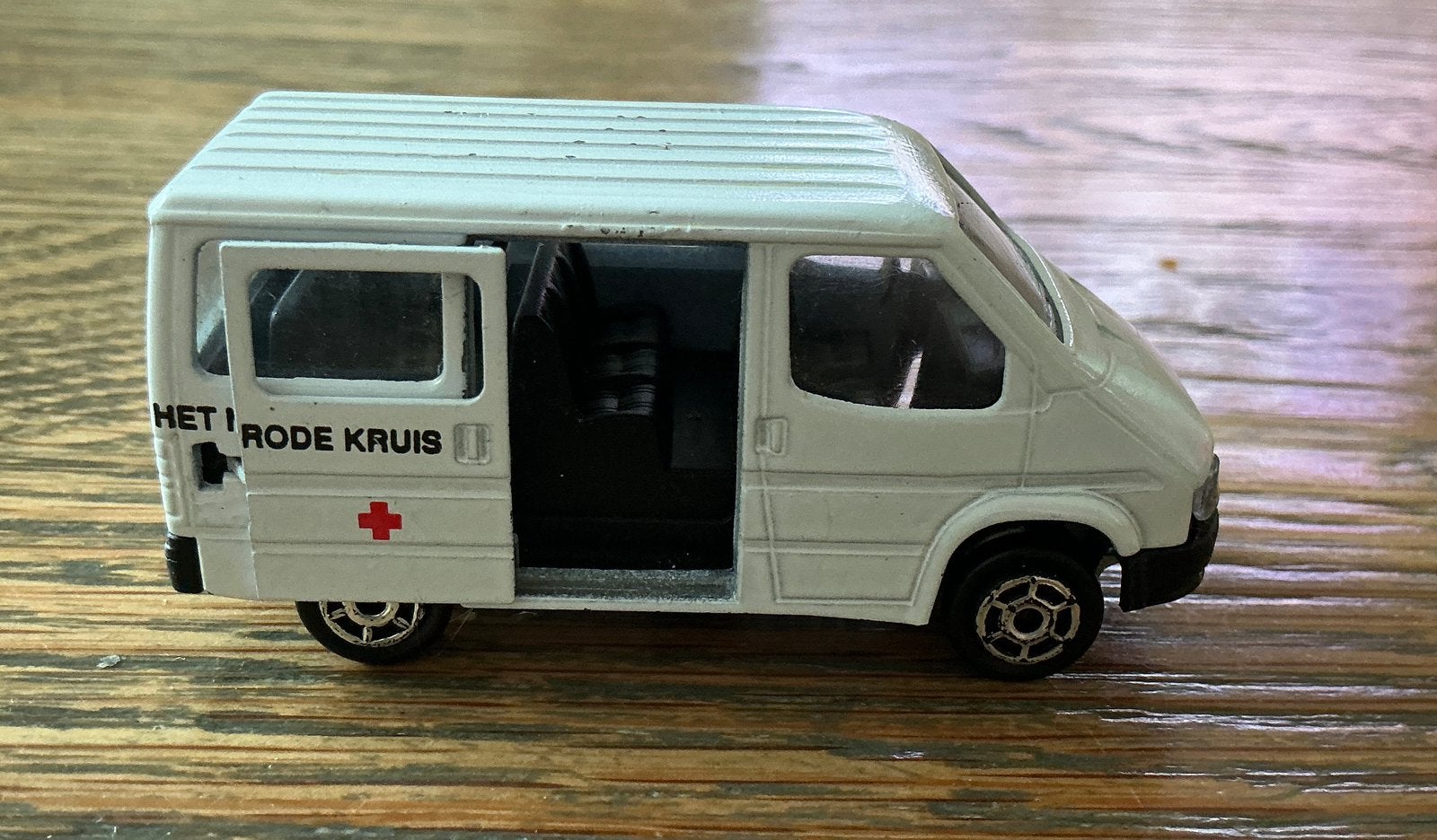 Ford Transit Nederlandse Rode Kruis bus auto met svhuifdeur, Ophalen, Gebruikt, Bus of Vrachtwagen