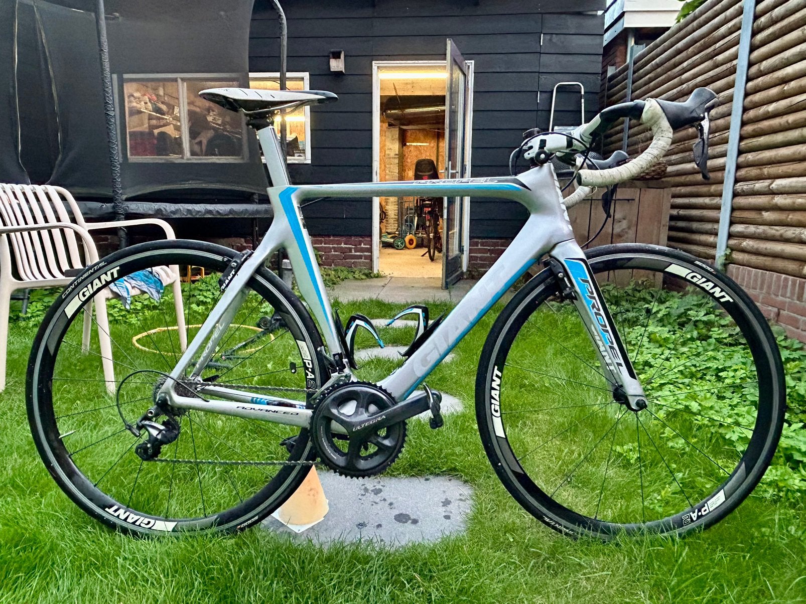 Giant Propel Advanced 2 – Carbon – M/L, Fietsen en Brommers, Ophalen, Gebruikt, Carbon, Velgrem