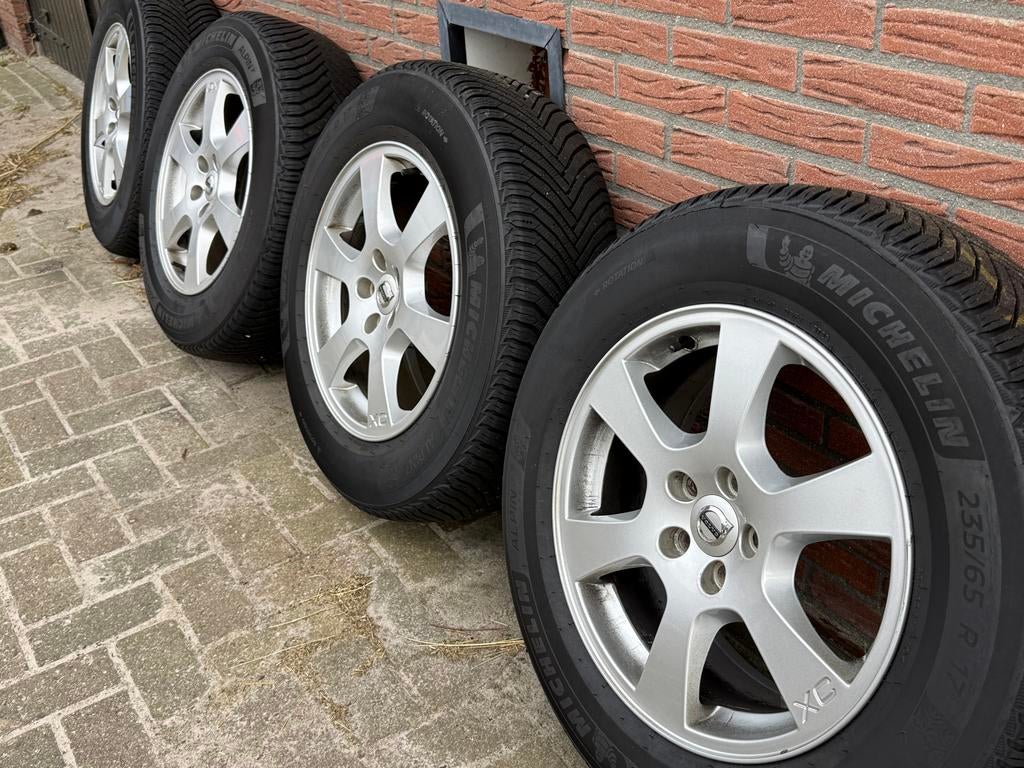 Volvo xc60 Michelin Alpin 7 Winterbanden met Velgen -, Auto-onderdelen, Banden en Velgen, Ophalen, Gebruikt, Banden en Velgen