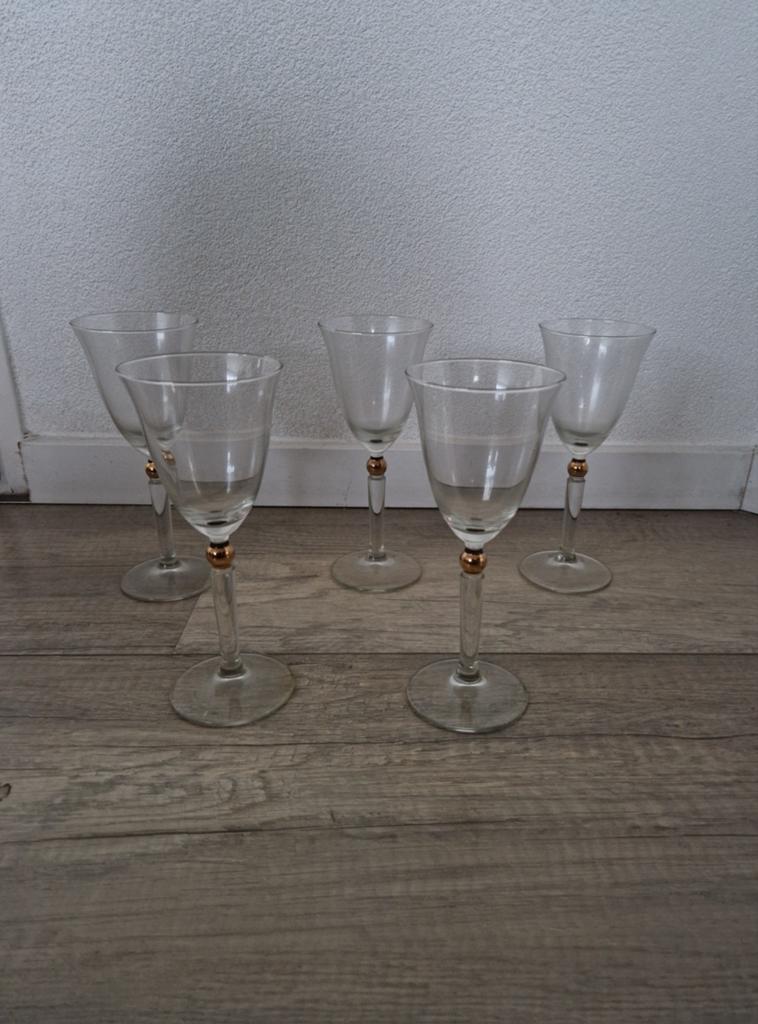 5 glazen vintage retro wijnglazen gouden bal kristallen, Glas of Glazen, Ophalen of Verzenden, Overige stijlen, Glas