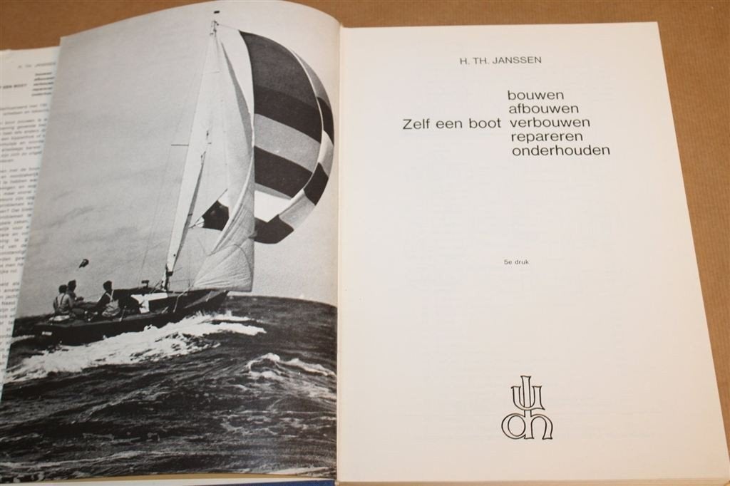 Zelf een Boot Bouwen — Afbouw, Reparatie & Onderhoud, Ophalen of Verzenden, Gelezen