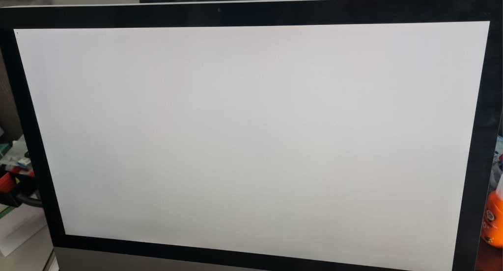 iMac 27 inch. ,2010 en 2011 LCD scherm zo goed als New, Ophalen, Zo goed als nieuw, IMac, 3 tot 4 Ghz