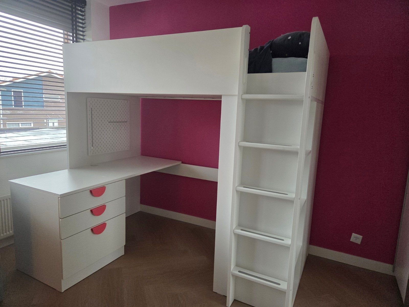 Ikea Småstad Hoogslaper met bureau en kast, Ophalen, Zo goed als nieuw, Hoogslaper